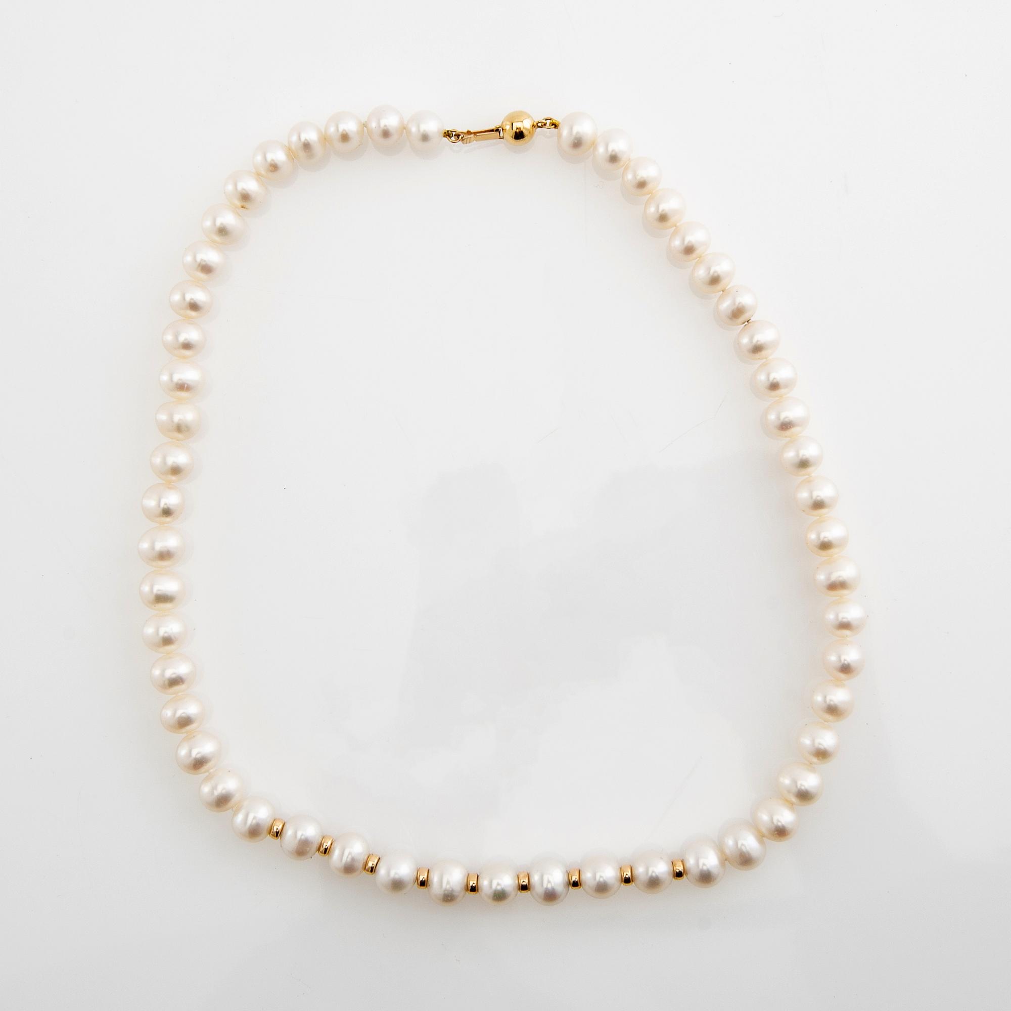 Necklace and pendants for earrings, a pair, possibly freshwater pearls and 18k gold.