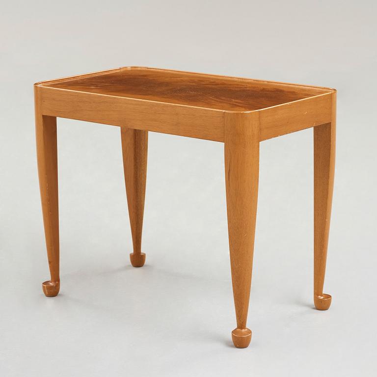 Josef Frank, a mahogany side table, Svenskt Tenn, a smaller version of the model "Diplomat", model 2073.