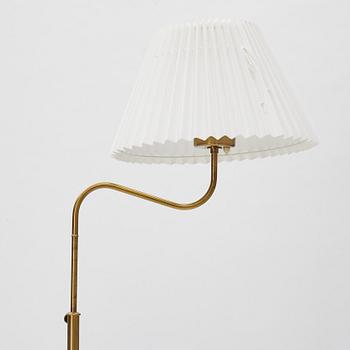 Josef Frank, golvlampa, modell 2568, Firma Svenskt Tenn.