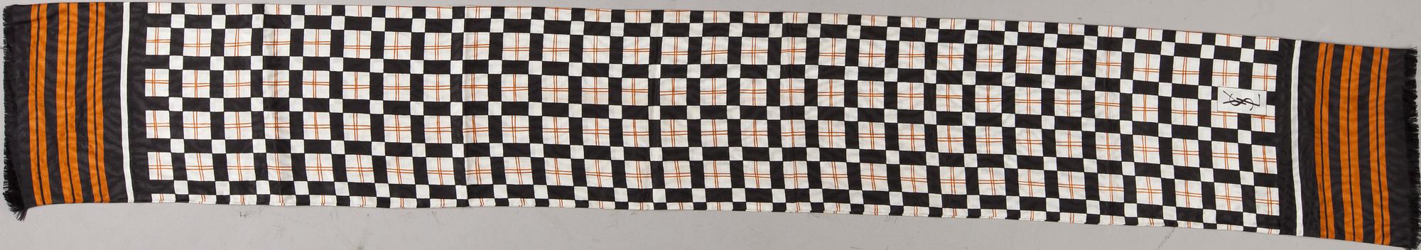 SCARF, Yves Saint Laurent.