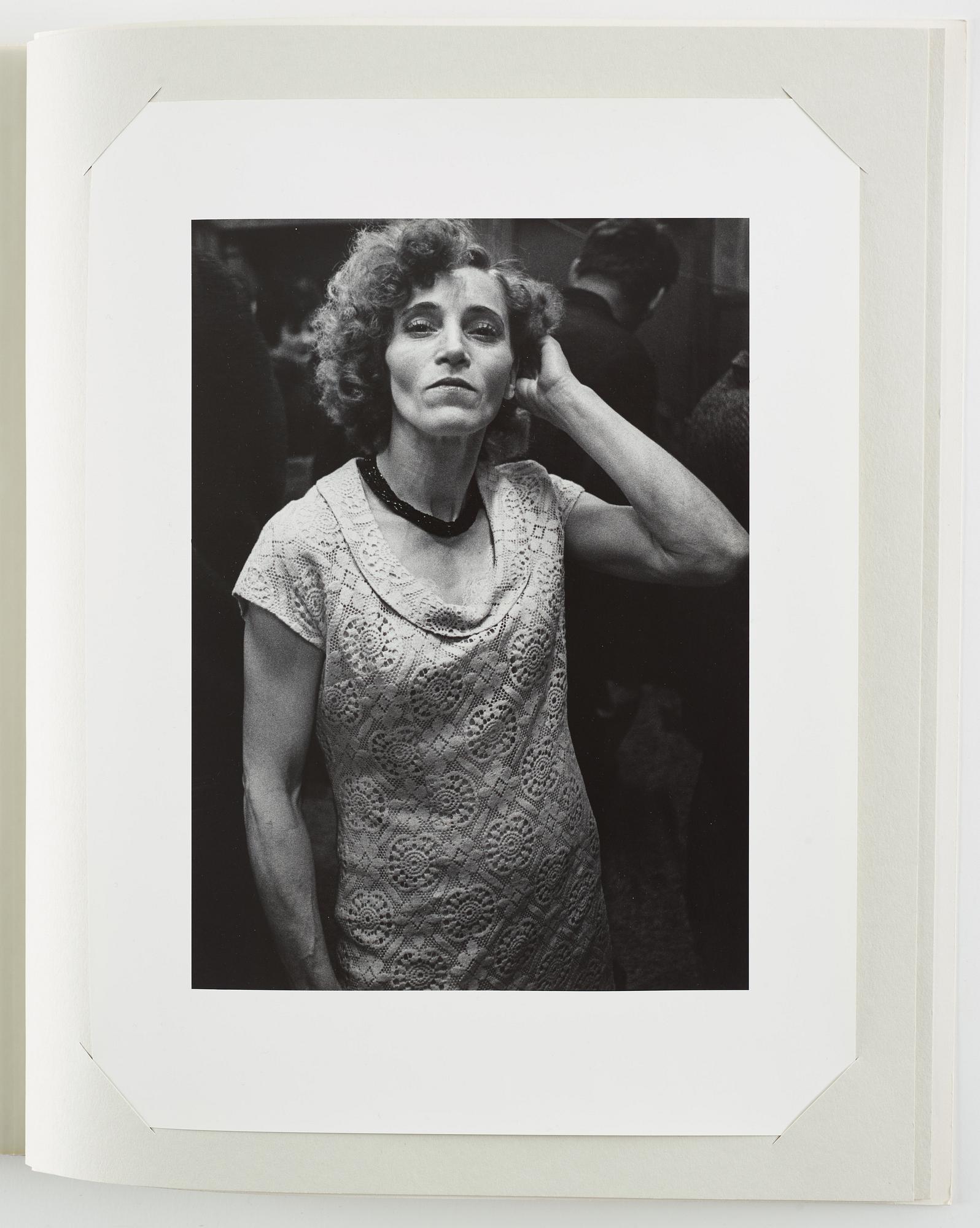Portfolio, 10 gelatin silver prints, numbered 19/110, Jubileumspärm Fotograficentrum.