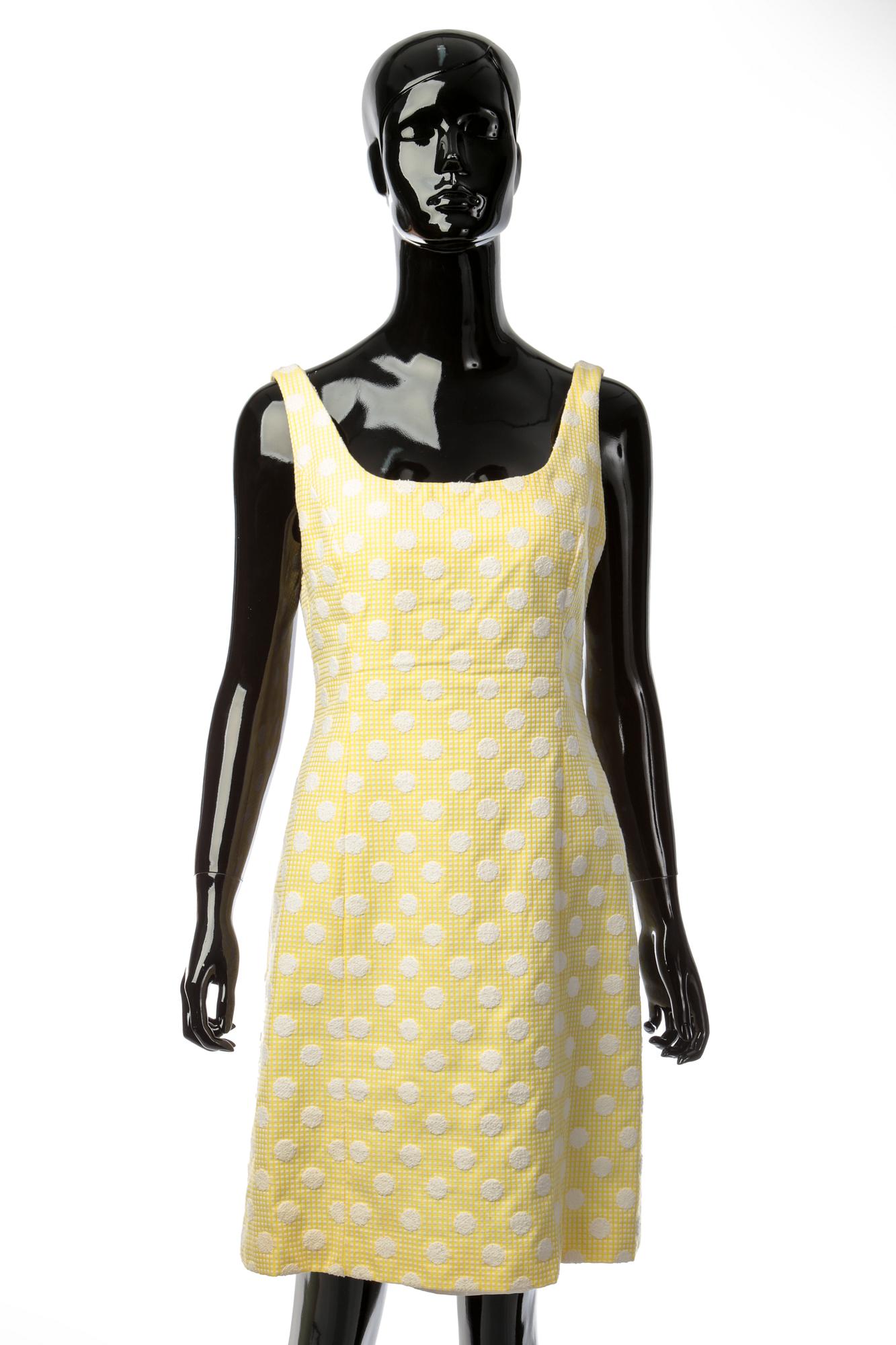 DRÄKT, Escada Couture.