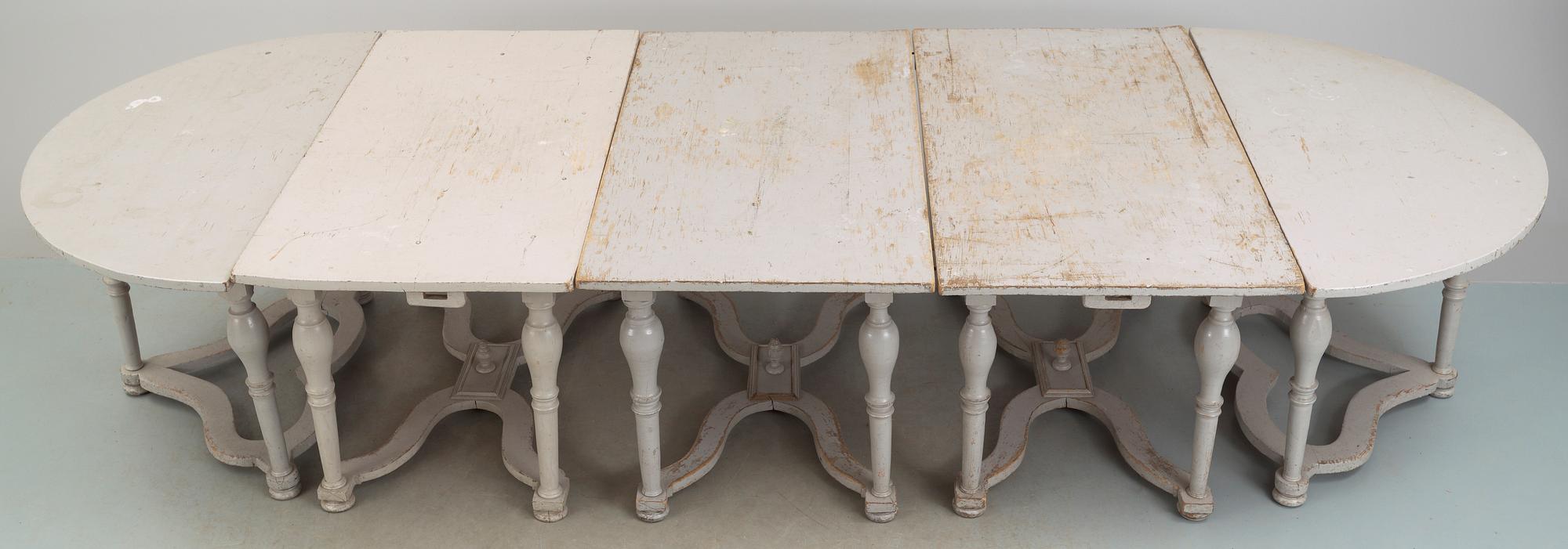 BORD, 5 delar, delvis barock, 1700-tal.