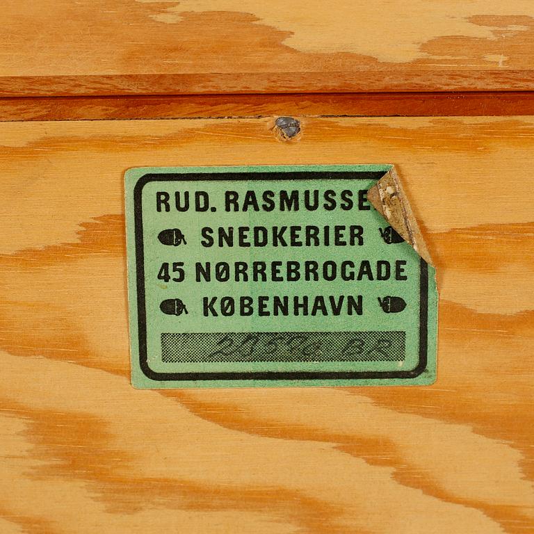 MOGENS KOCH, bokhylla, "Reol", Rud. Rasmussens Snedkerier, 1900-talets andra hälft.