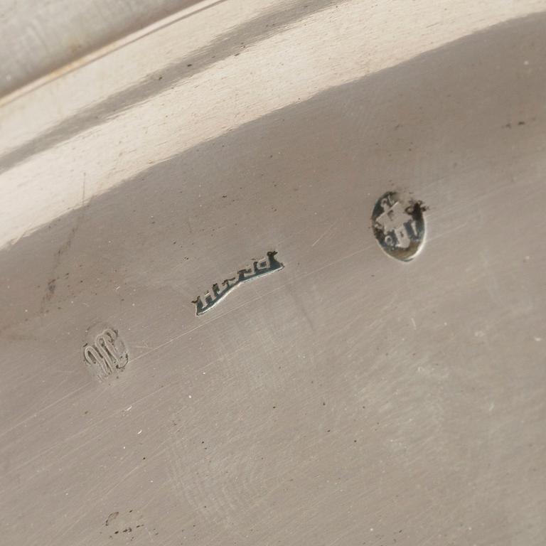 An 1810/20's Austrian-Hungarian silver tray, length 40 cm, weight ca 564 gr.