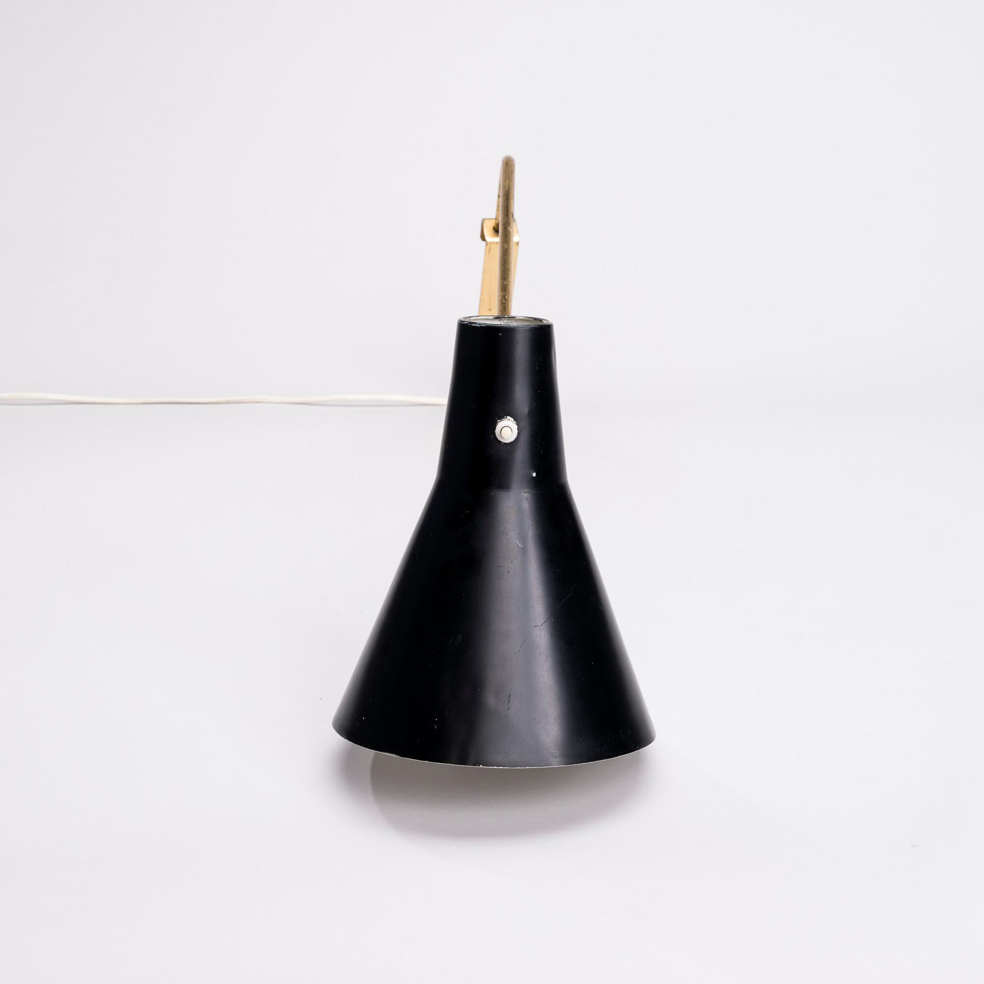 VÄGGLAMPA, stämplad Valinte Oy, 1900-talets mitt.