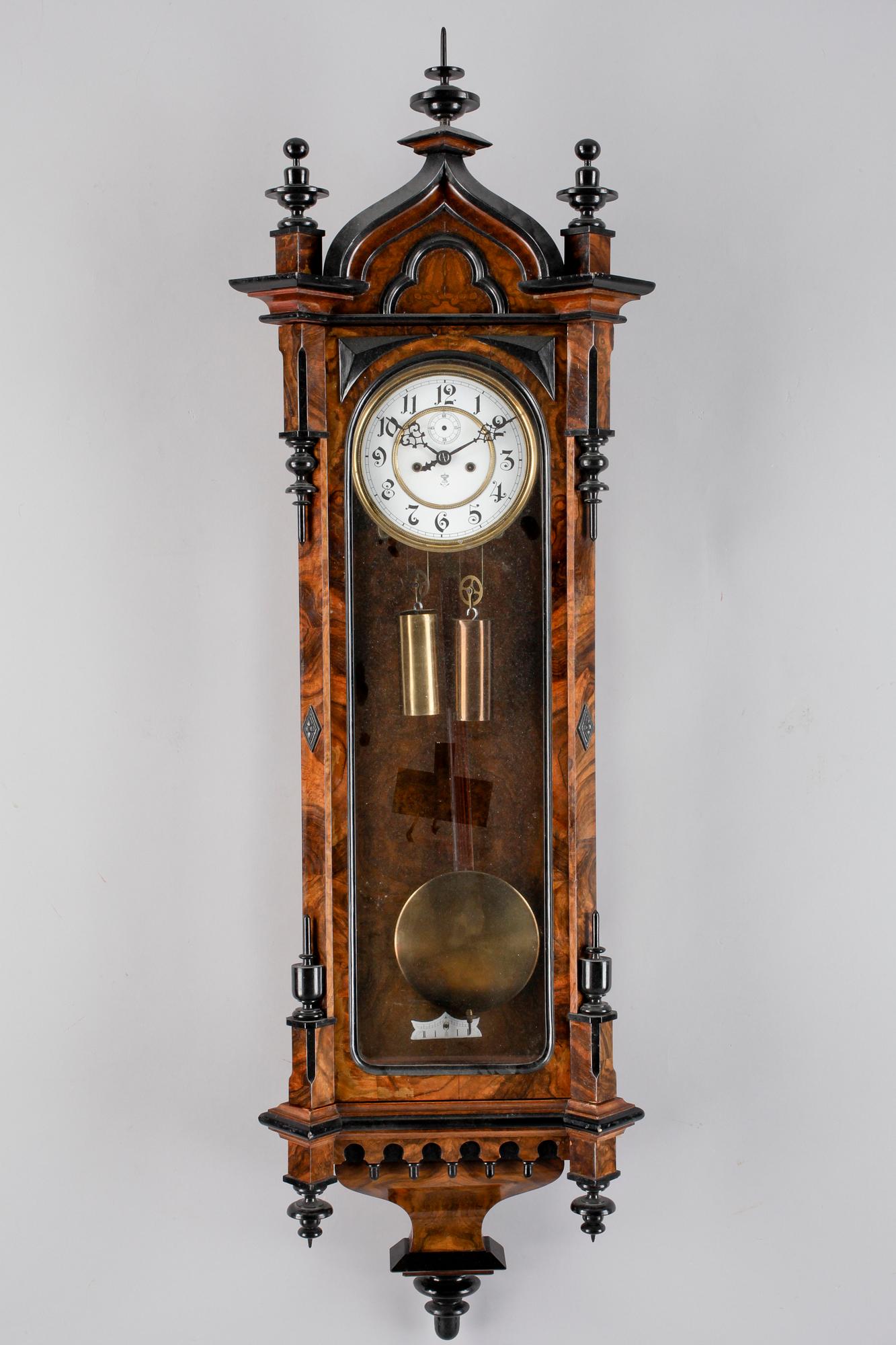 VÄGGPENDYL, nyrenässans, 1800-talets slut.