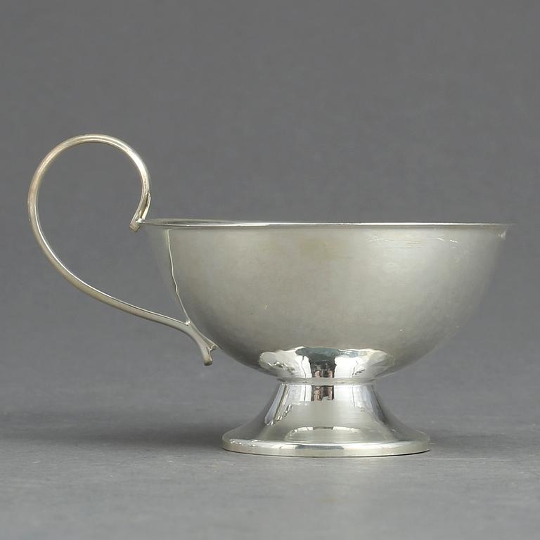 PUNSCHBÄGARE, 8 st, silver, Ceson, Göteborg, 1972-1973. Diameter 6.5 cm. Tot ca 252 g.