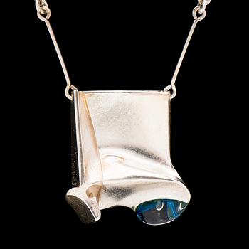 BJÖRN WECKSTRÖM, HALSSMYCKE, "Monoliitti", silver, akryl. Lapponia 1974.