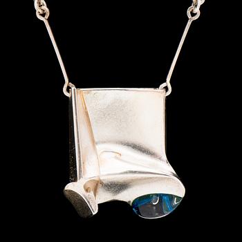 A BJÖRN WECKSTRÖM NECKLACE, "Monoliitti", silver, acrylic. Lapponia 1974.