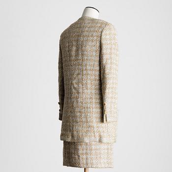 Chanel, suit, two-piece, vintage. Size Fr 36.