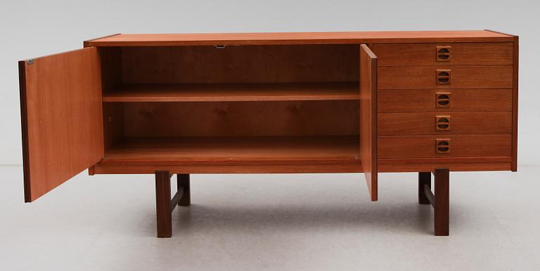 SIDEBOARD, 1900-talets andra hälft.