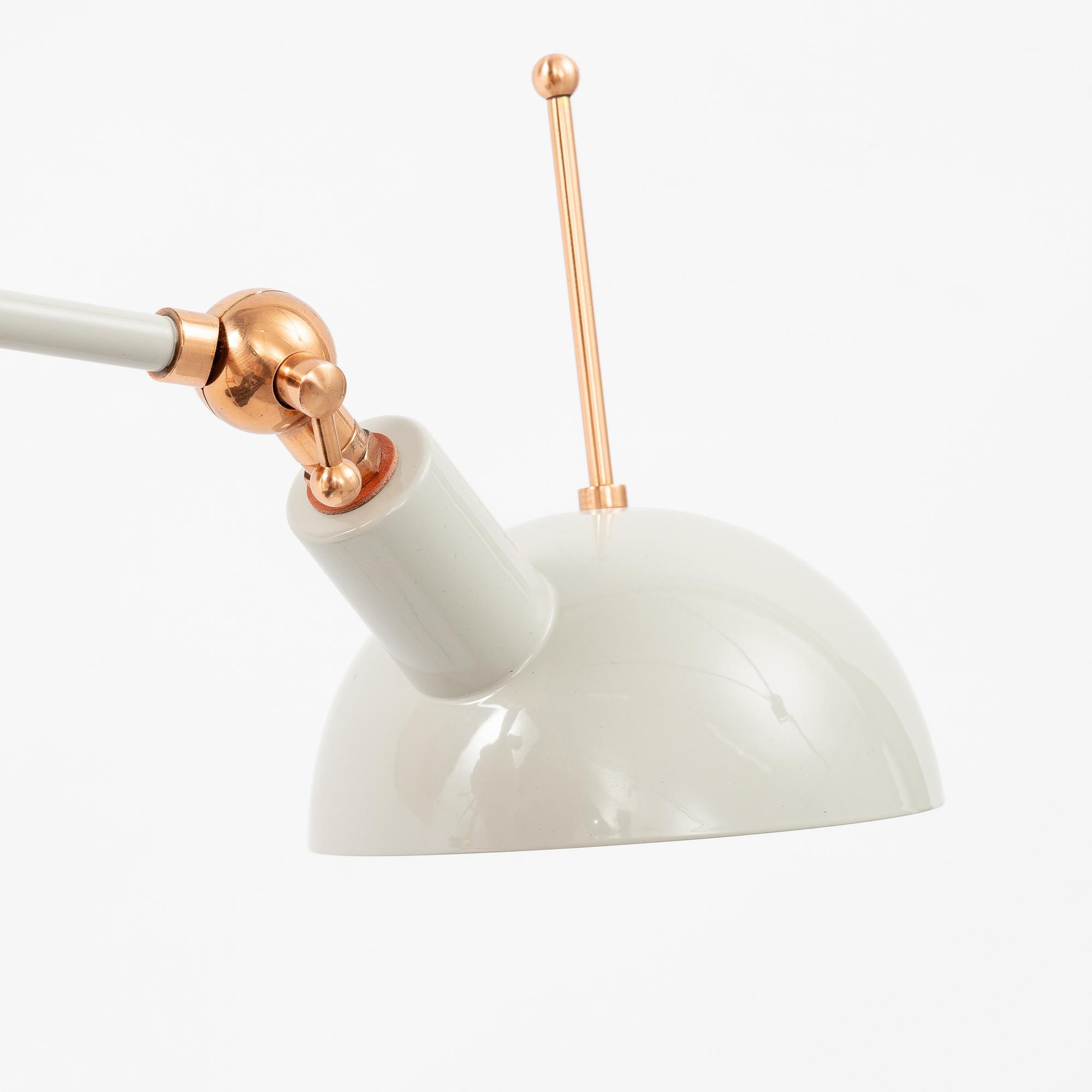 Hüseyin Turgut, vägglampa, "Acrobat", Lightwork.