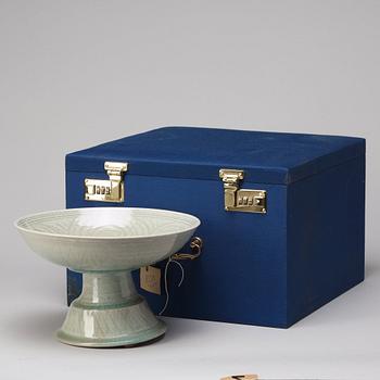 TAZZA, porslin. Sawankhalok, 1400/1500-tal.