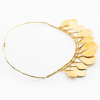 Tapio Wirkkala, collier "Koivunlehvä", 18K guld.