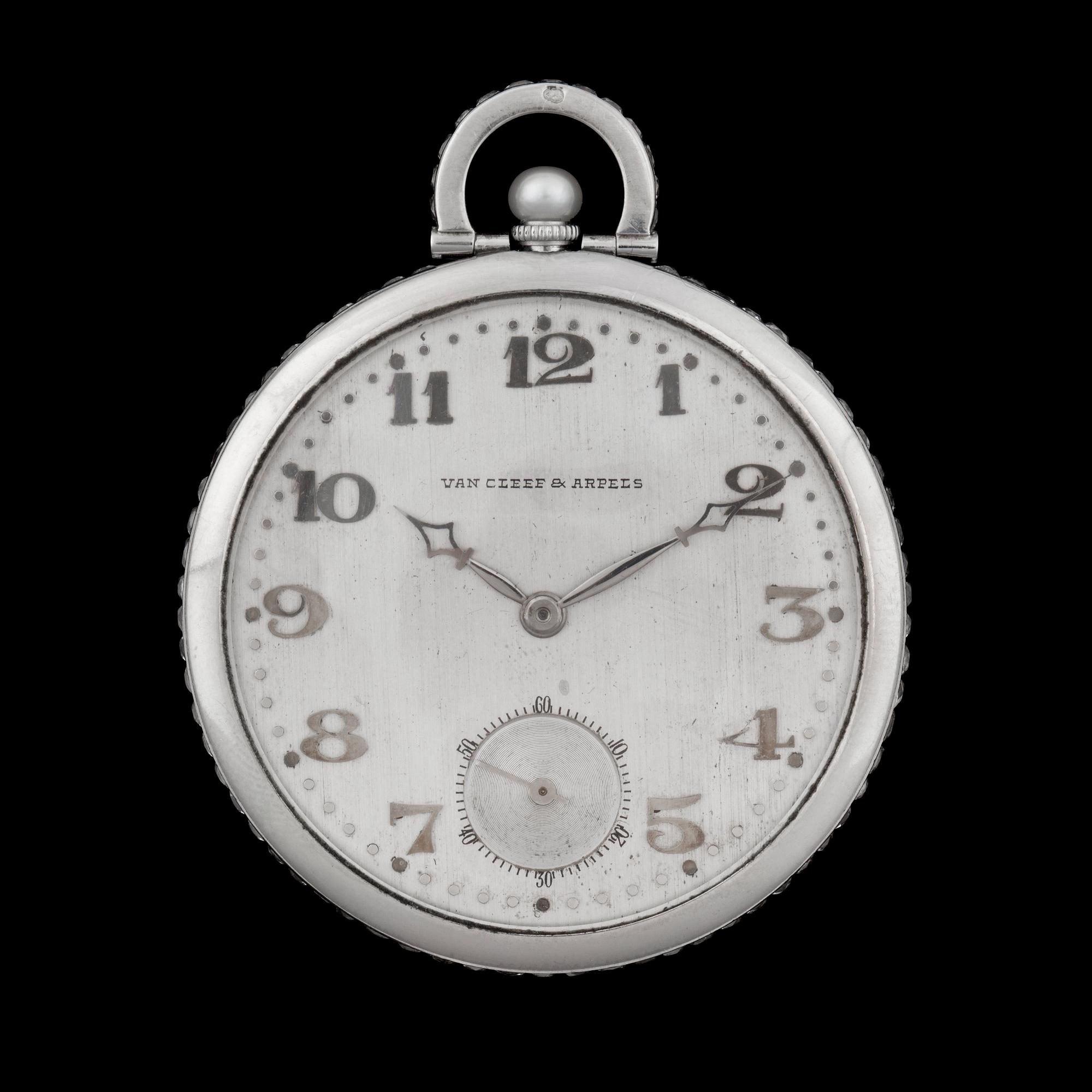 Dress watch, Van Cleef & Arpels. Noble metal. 1920s. Box. Total weight 41g. 41mm.