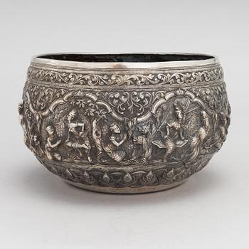 An early 20th-century silver bowl from Sri Lanka/ India.