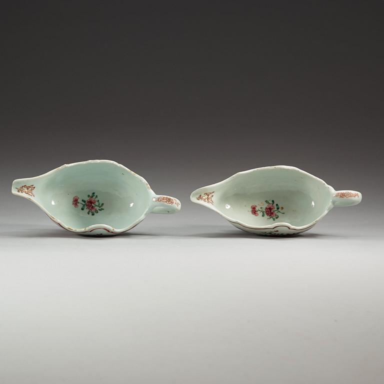 A pair of famille rose sauce boats, Qing dynasty, Qianlong (1736-95).