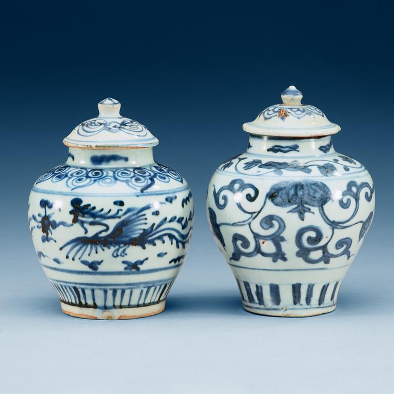 Two blue and white jars with covers, Ming dynasty, Wanli (1573-1620).