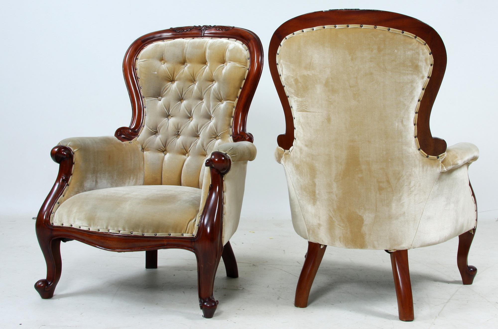 FÅTÖLJER, ett par, nyrokokostil, 1900-tal.