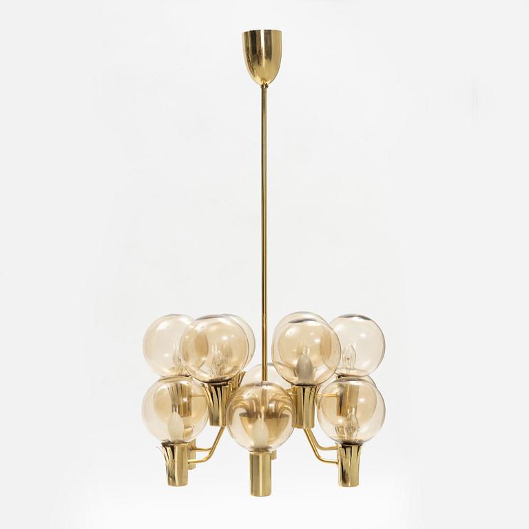 Hans-Agne Jakobsson, a "Patrica" T-372-12 ceiling light from Markaryd.