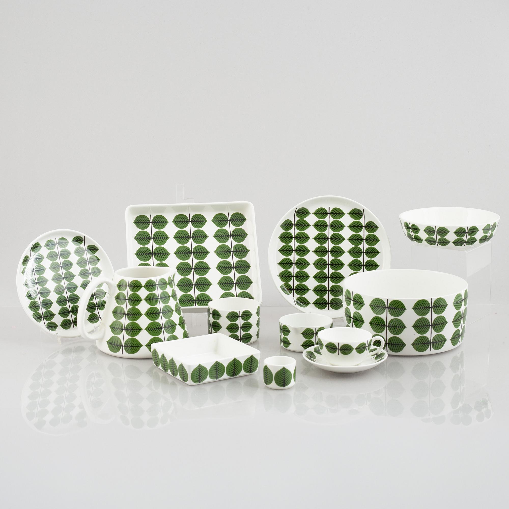Stig Lindberg, a 59-piece creamware "Berså" service, Gustavsberg, Sweden, second half of the 20th century.