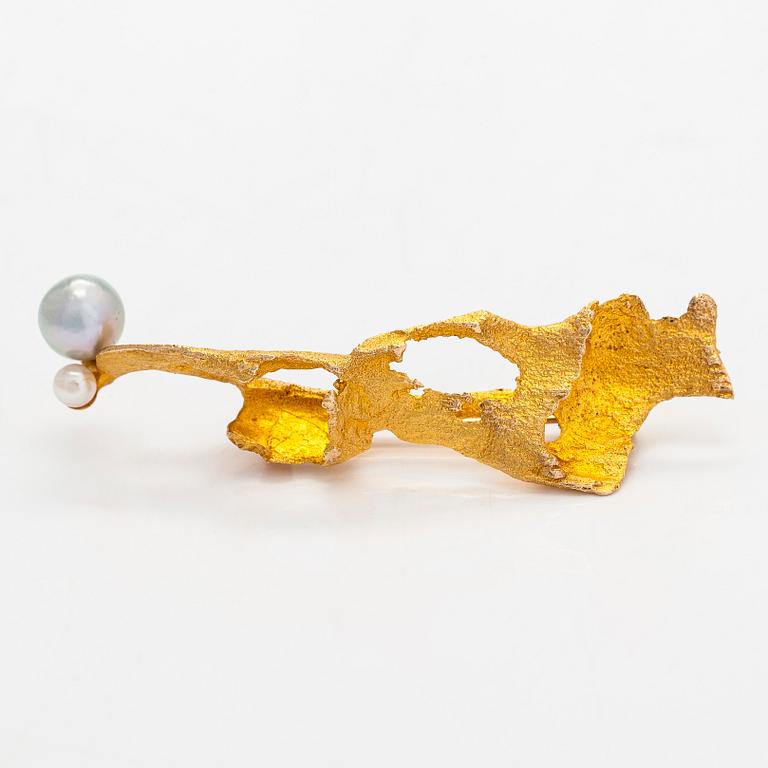 Björn Weckström, brosch "Lyckans magi", 14K guld, odlade pärlor. Lapponia 1975.