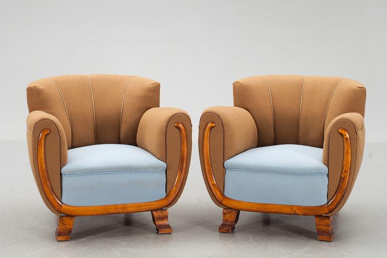 FÅTÖLJER, ett par, Art Deco.