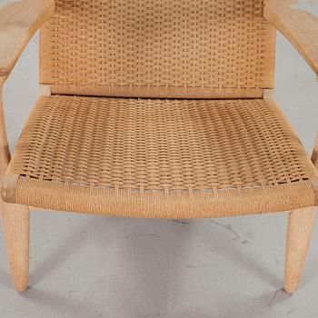 a lounge chair, model "CH-25", second half of the 20th century.