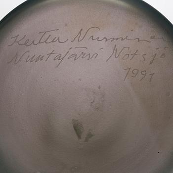 KERTTU NURMINEN, TAIDELASIA, 3 osaa, sign. Kerttu Nurminen Nuutajärvi Notsjö 1991.