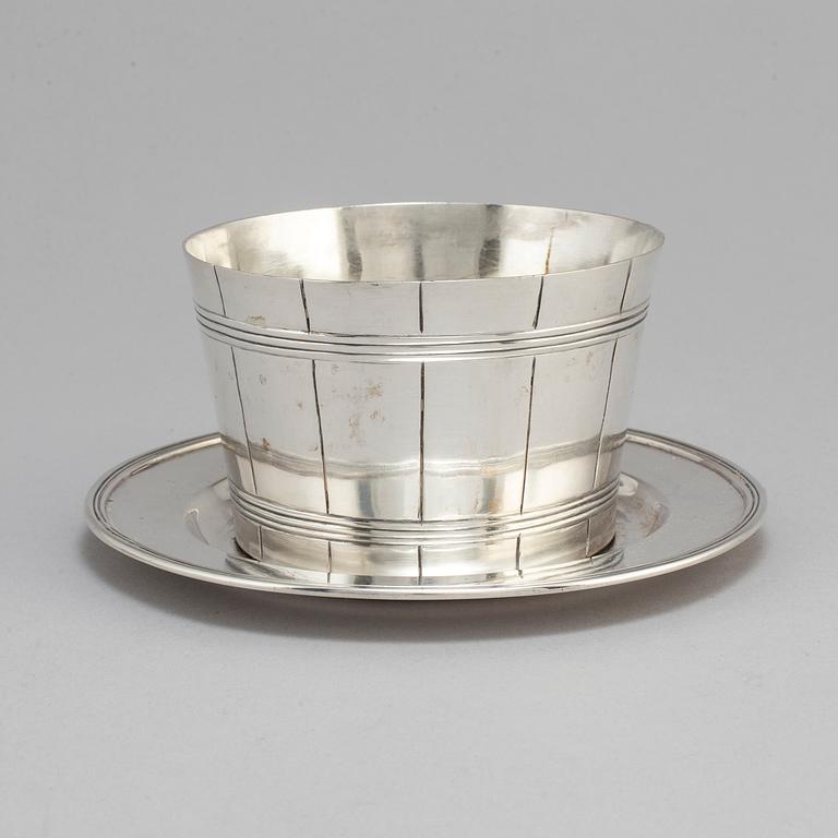 GUSTAF MÖLLENBORG, a silver bowl or butter tub, Stockholm 1853.