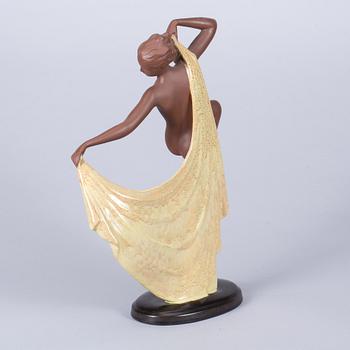 FIGURIN, lergods, Josef Lorenz för Goldscheider, Modellen formgiven ca år 1939.