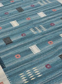 Carl Dangel, CARPET. Flat weave. 304,5 x 203 cm. Signed CD.
