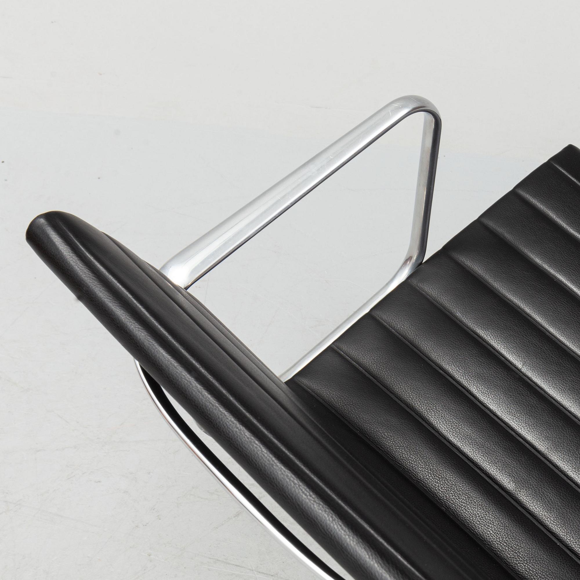 Charles and Ray Eames, desk chair, "EA 108" Vitra, 2005.