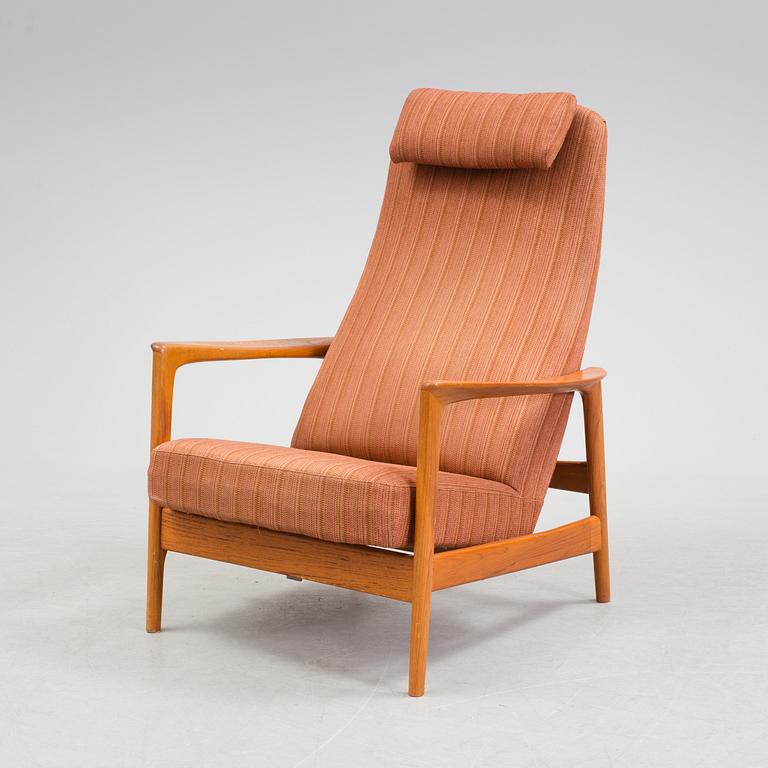 A 1950/60 lounge chair "Siesta" by Folke Ohlsson for Dux.