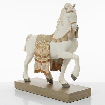 Alfredo Llorens, figurine, "Regal steed", Lladró, Spain.