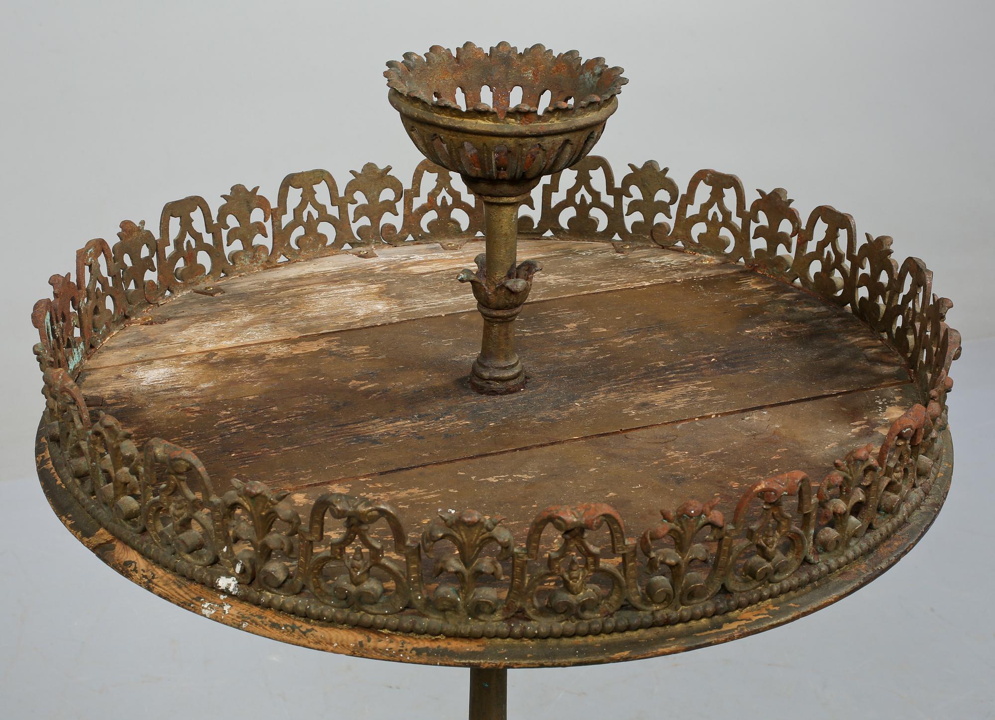 BLOMSTERBORD, omkring år 1900.