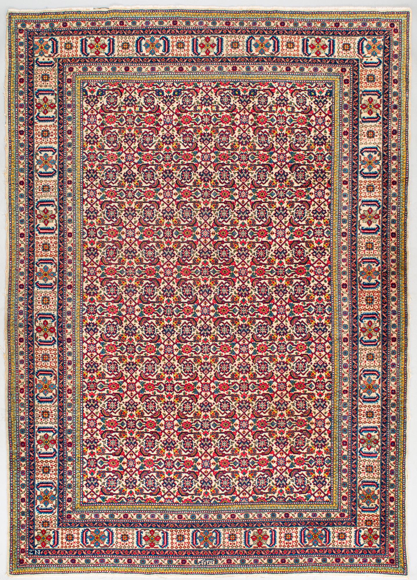 Matta, Täbris, signerad, old/semiantik, 281 x 198 cm.