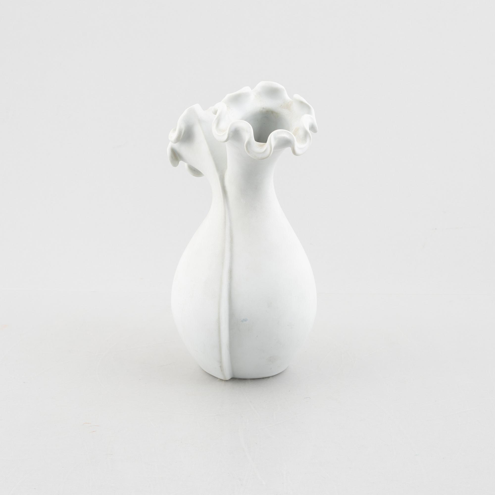 Wilhelm Kåge, a 'Våga' vase, Gustavsberg.