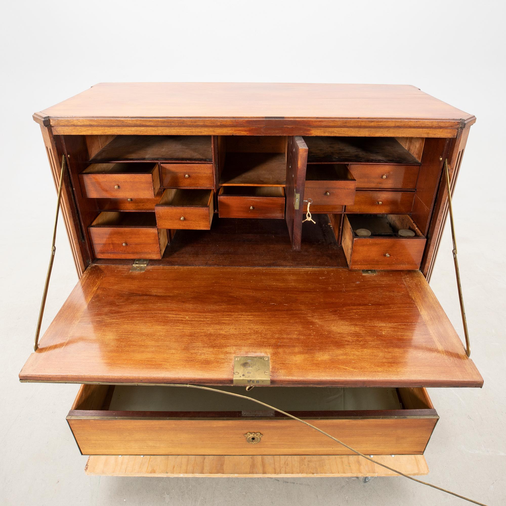 Secretary, Sengustavian, first half of the 19th century.