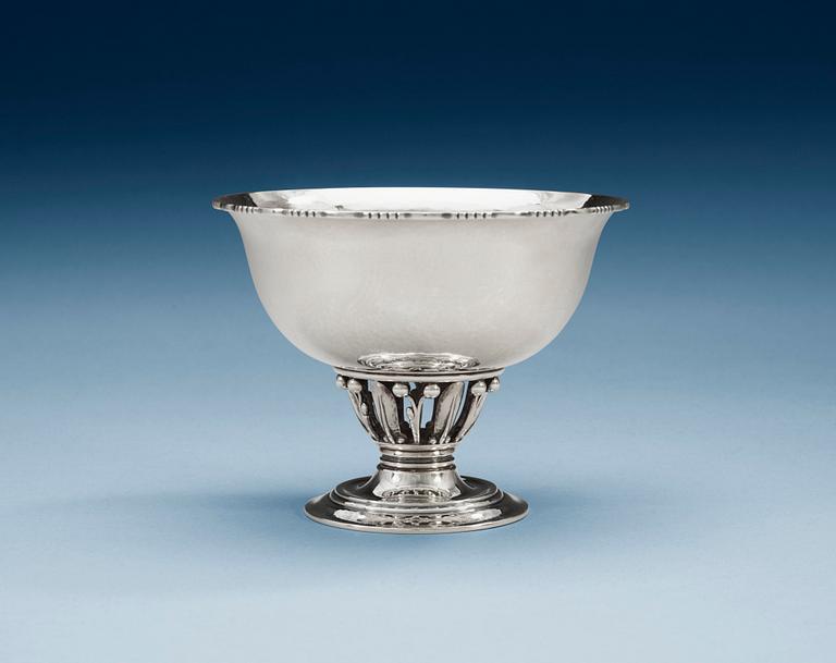 A Georg Jensen sterling bowl, Copenhagen 1925-32,