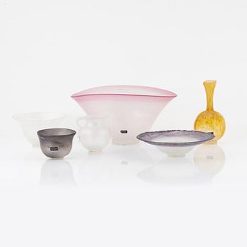 Bengt Heintze, three bowls and two vases, Kosta.