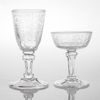 100 glasses, 20th century.