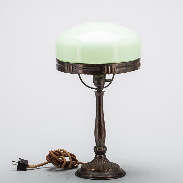 BORDSLAMPA, sk Strindbergslampa, 1900-talets första hälft.