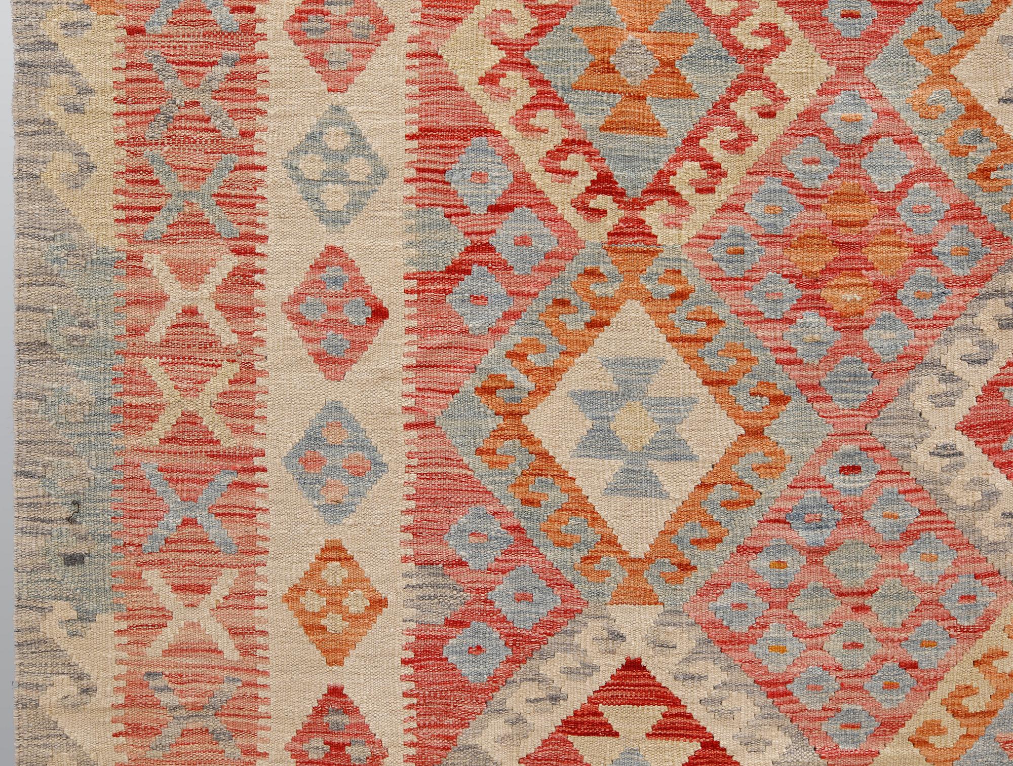 A carpet Kilim, ca 290 x 214 cm.