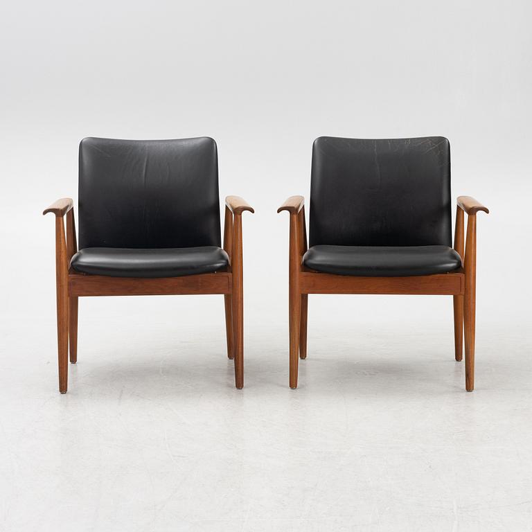 Finn Juhl, armchairs, a pair, "Diplomat", France & Søn, Denmark, second half of the 20th century.