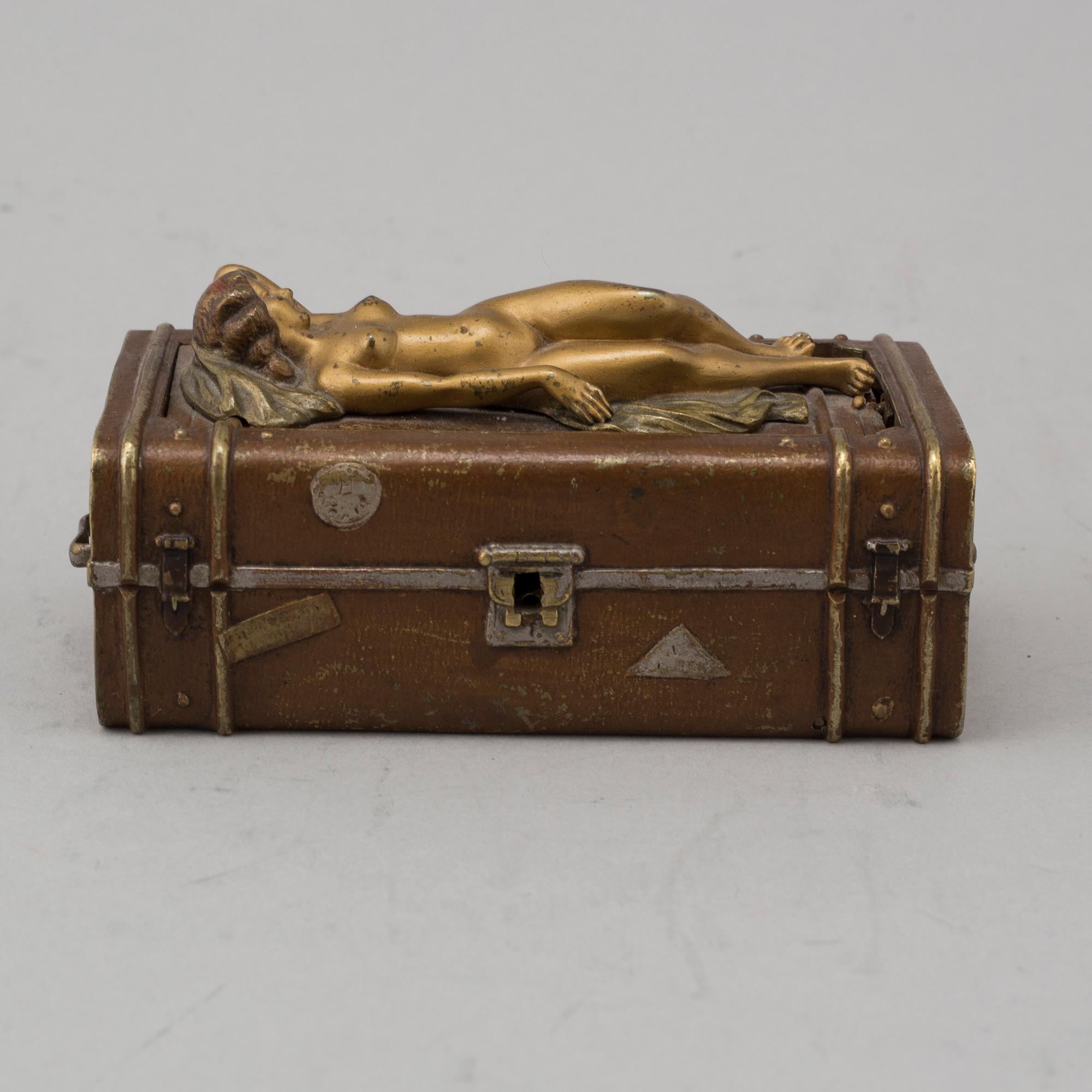 A cold painted Viennese bronze signed Nam Greb, circa 1900