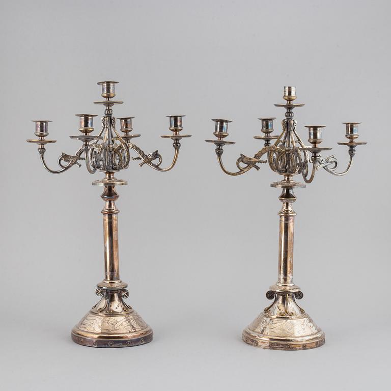 Kandelabrar, ett par, nysilver. Jugend, 1900-talet början.