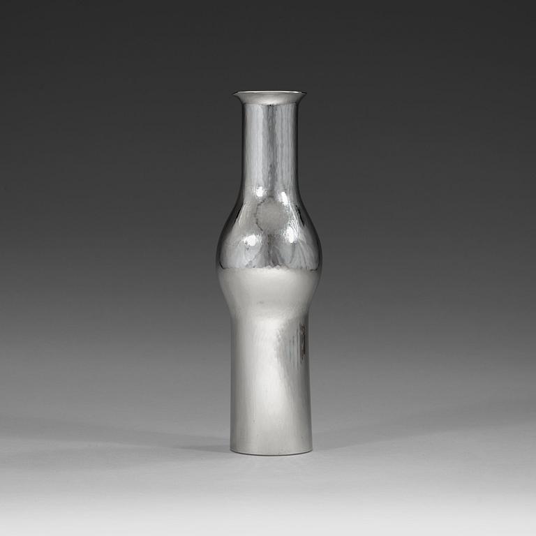 A Sigurd Persson sterling vase, Stockholm 1973, executed by Johann Wist.