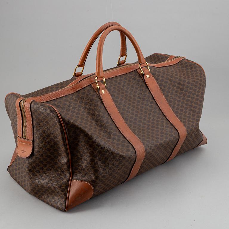 CÉLINE, monogram canvas weekendbag.